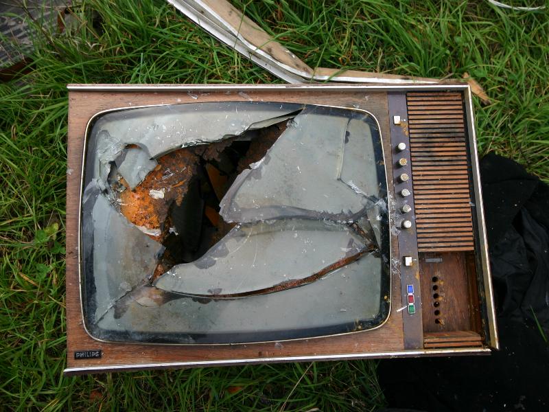 televisor roto